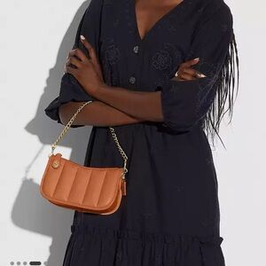 Coach swinger 20 with quilting canyon